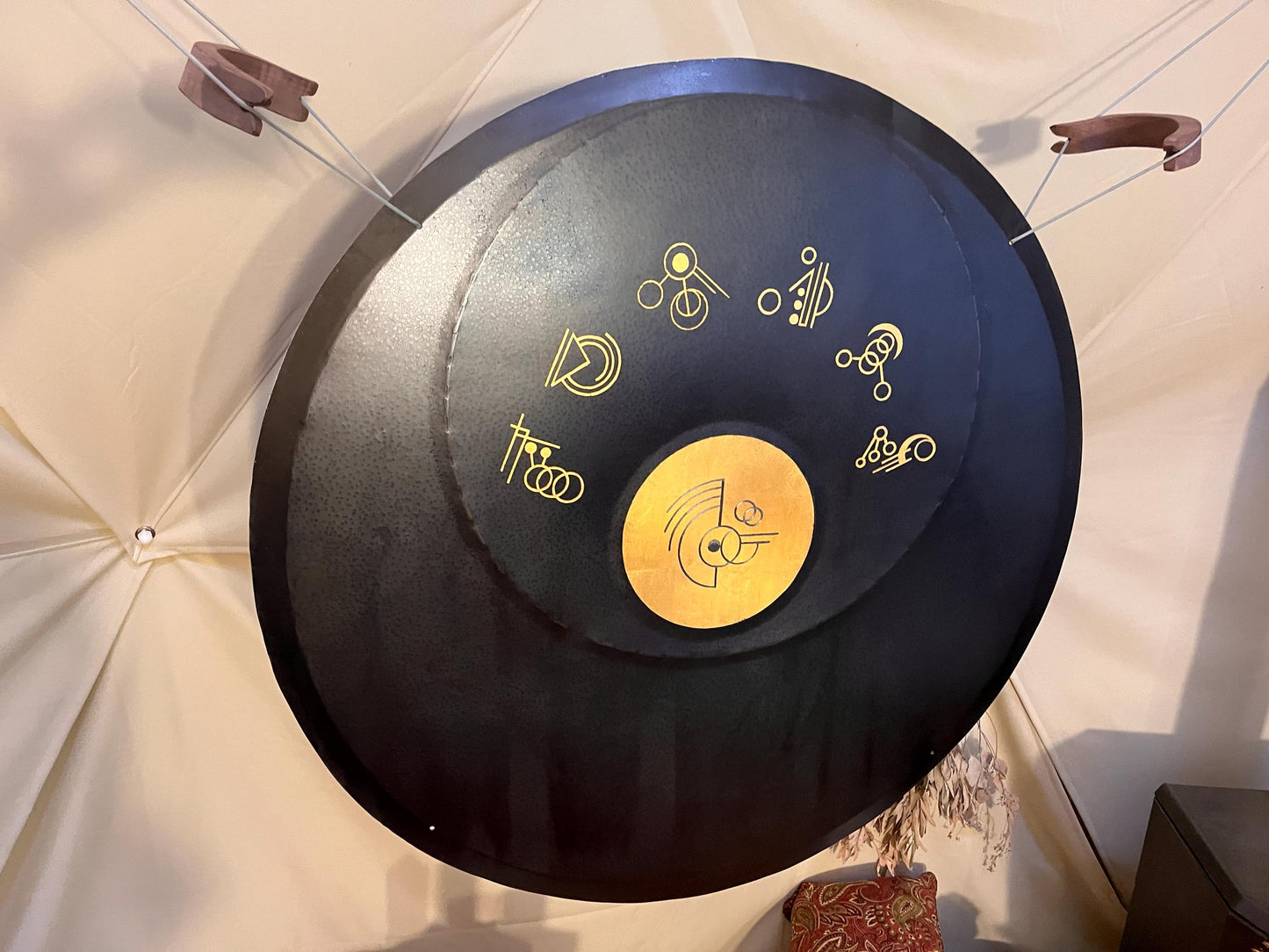 Gong - Gaiam